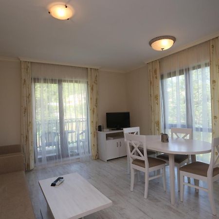 Villa Allegra Kavarna Szoba fotó